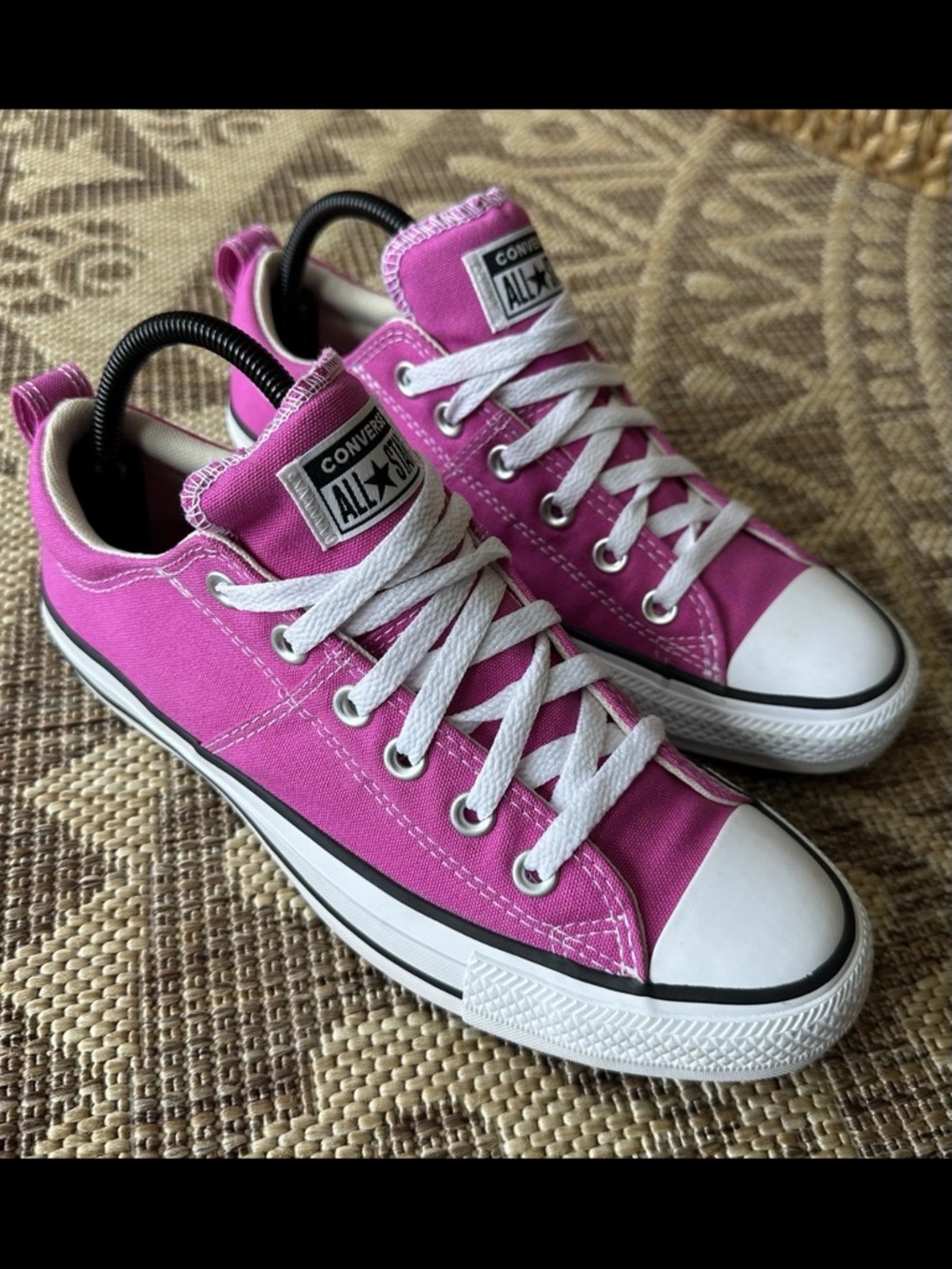 Converse Chuck Taylor All Star A04456F Women's Lace Up Magenta/Deep Pink Sz 9